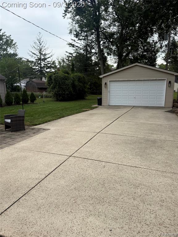 347 S Marias Avenue Property Photo 22