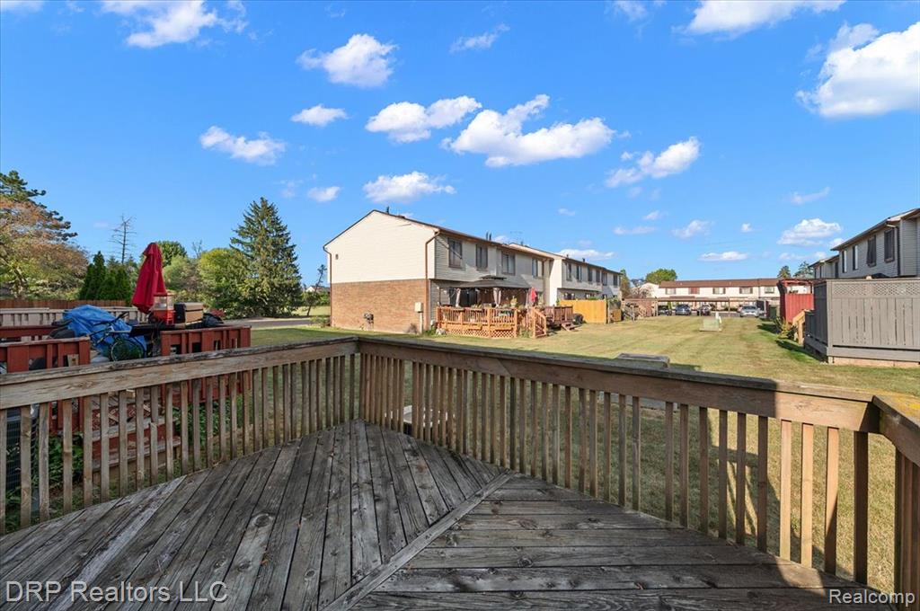 16994 Kingsbrooke Drive Property Photo 30