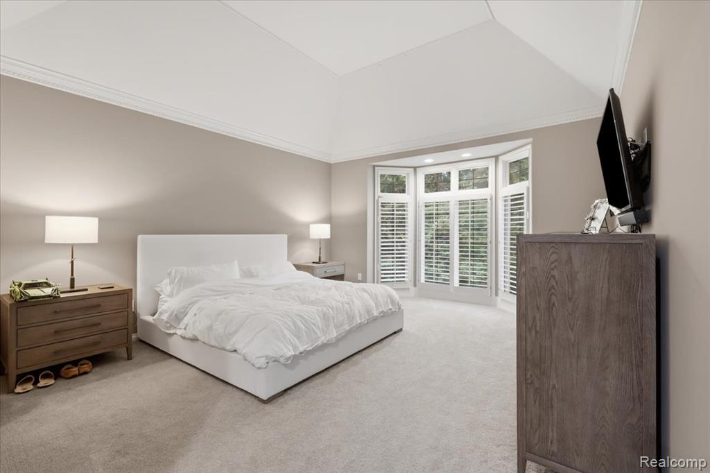 160 Kirkwood Court Property Photo 10