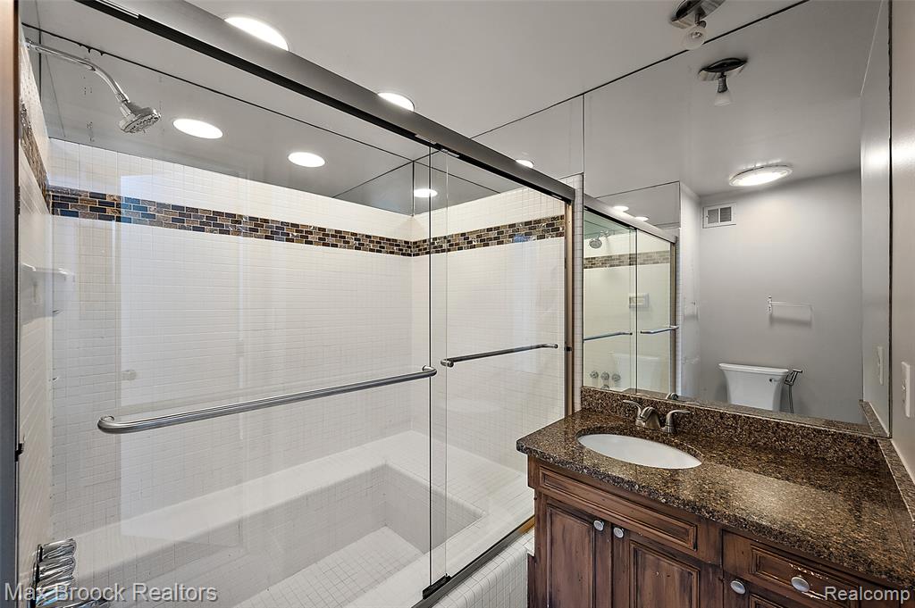 7139 Creeks Crossing Property Photo 17