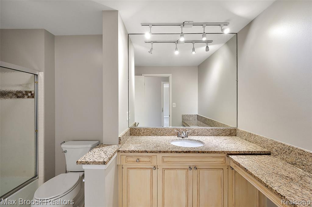 7139 Creeks Crossing Property Photo 19
