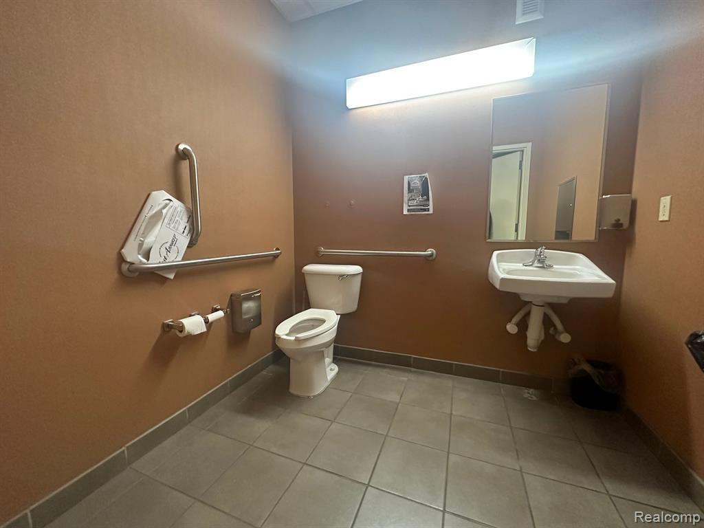 4707 Conner Property Photo 29