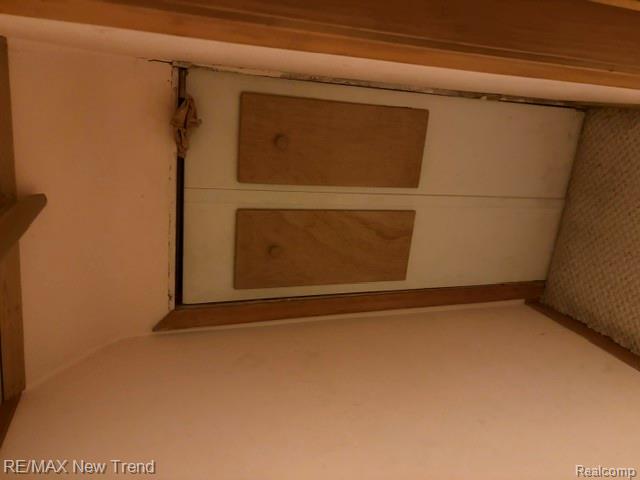 8715 N Wayne Road Property Photo 36