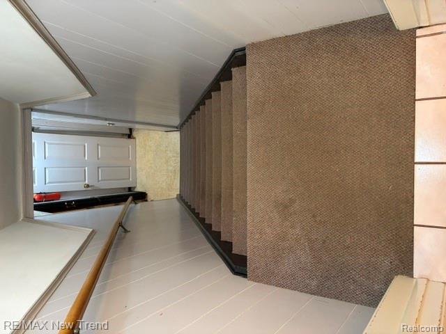 8715 N Wayne Road Property Photo 54