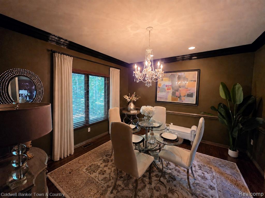 5555 Bentwood Lane Property Photo 12