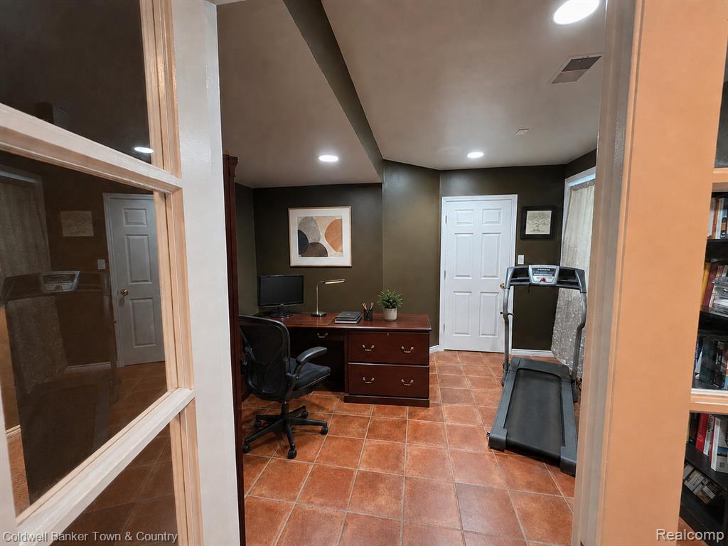5555 Bentwood Lane Property Photo 17