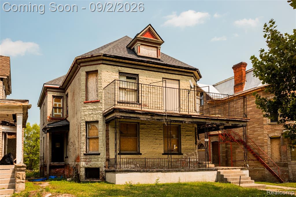 1574 Cadillac Boulevard Property Photo 1