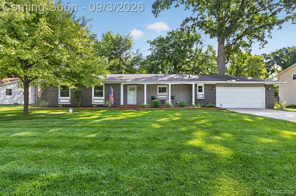 6215 Anavista Drive Property Photo 1