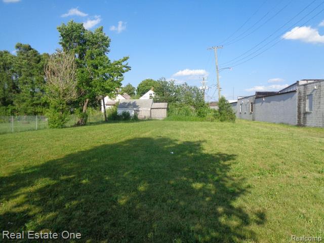 11624 Dwyer Street Property Photo 3