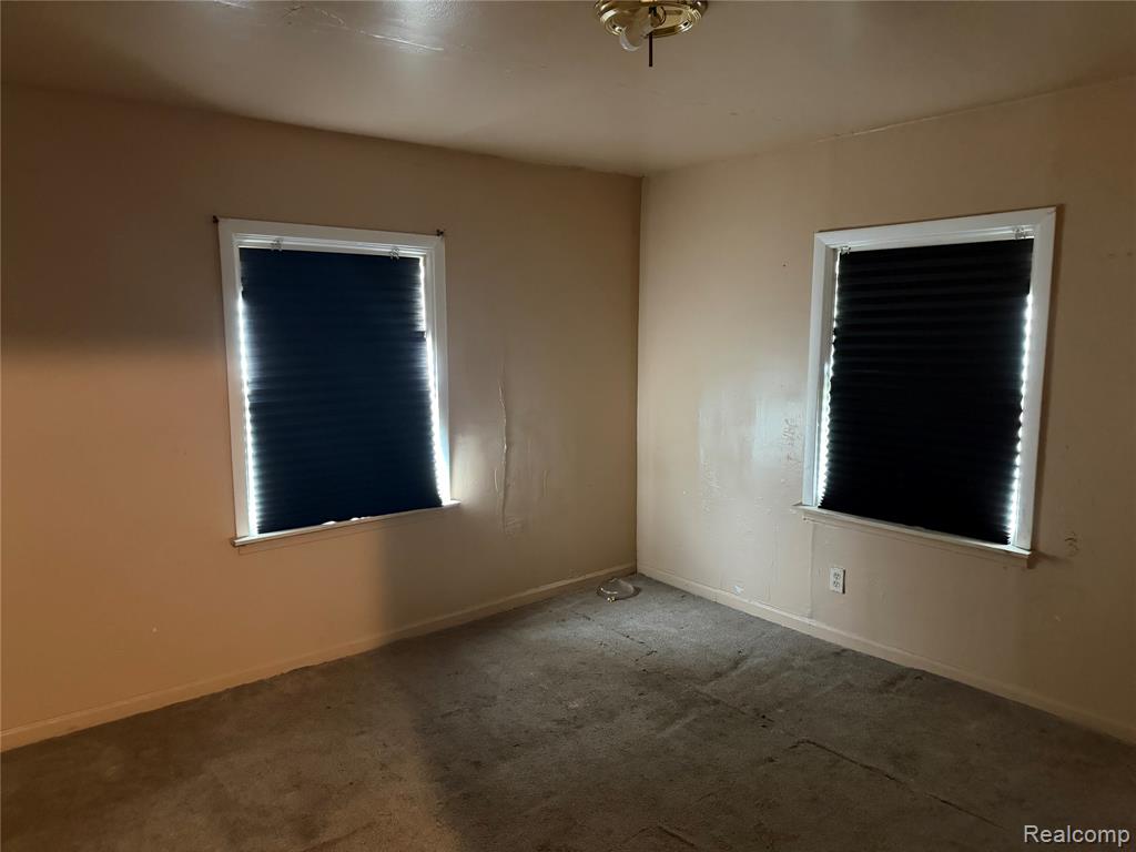 4176 Walnut Street Property Photo 8