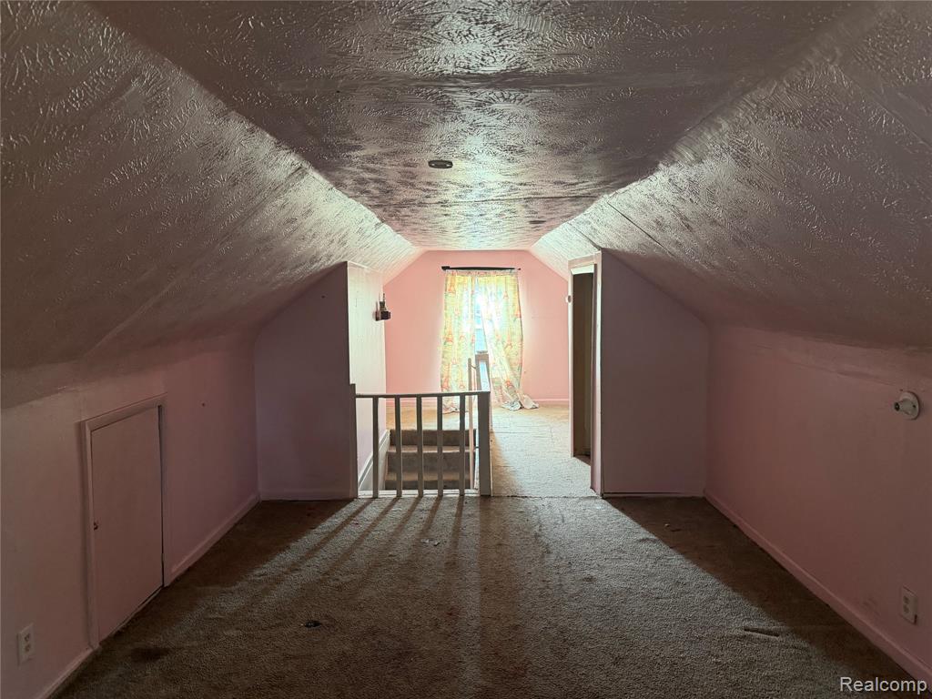 4176 Walnut Street Property Photo 10