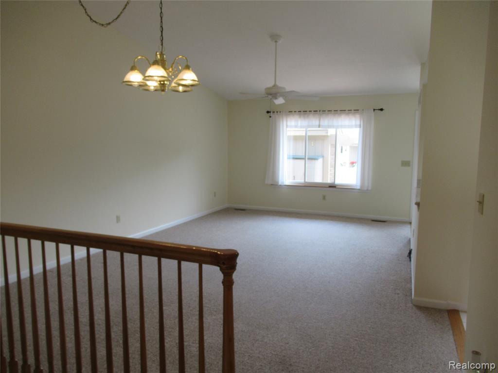 62341 Arlington Circle Property Photo 9