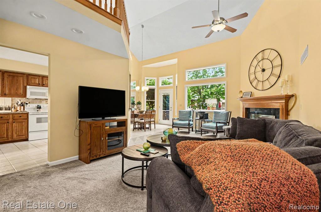 4469 Firethorn Court Property Photo 4