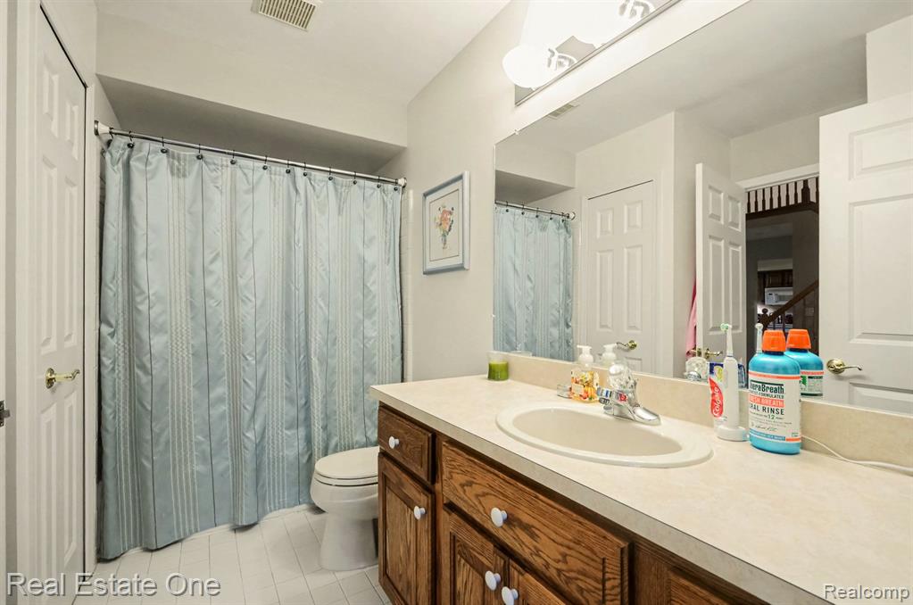 4469 Firethorn Court Property Photo 17