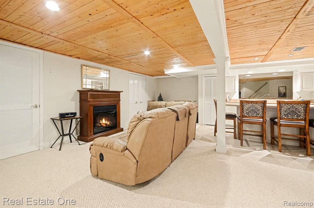 4469 Firethorn Court Property Photo 22