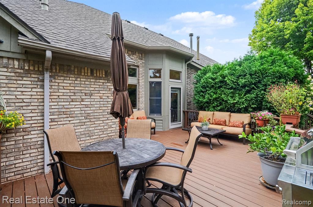 4469 Firethorn Court Property Photo 24
