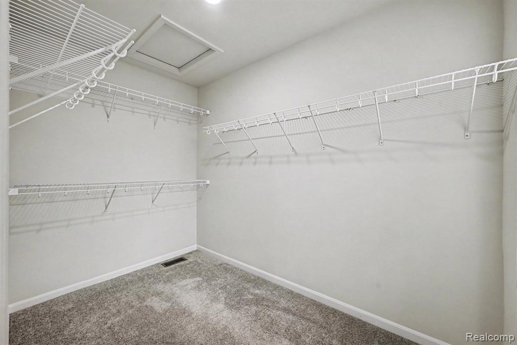 2298 Addison Circle Property Photo 17
