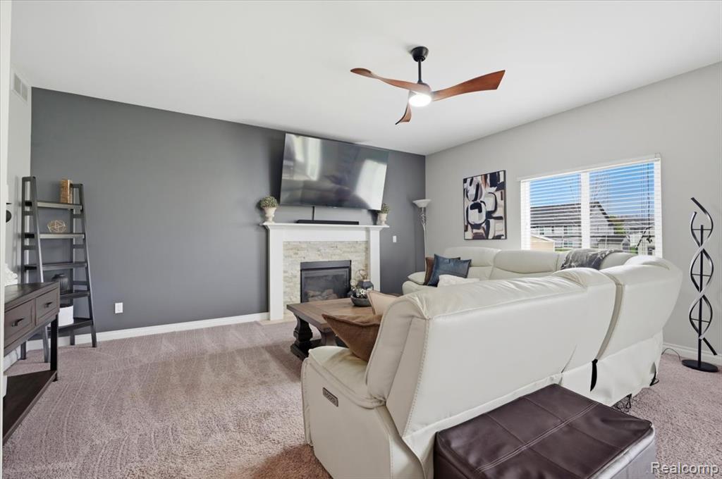 8131 Peninsula Circle Property Photo 15