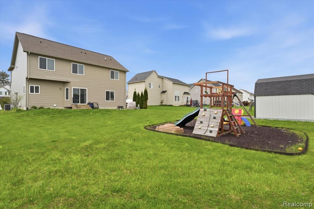 8131 Peninsula Circle Property Photo 43