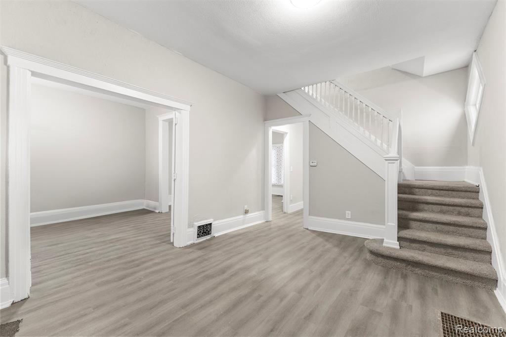 4115 Montgomery Street Property Photo 23