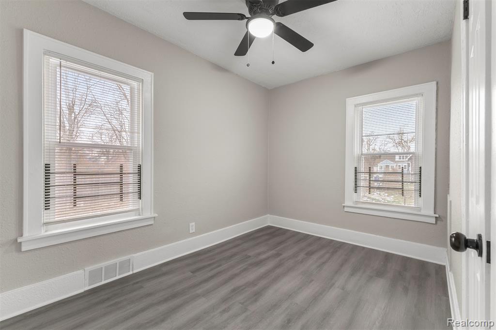4115 Montgomery Street Property Photo 46