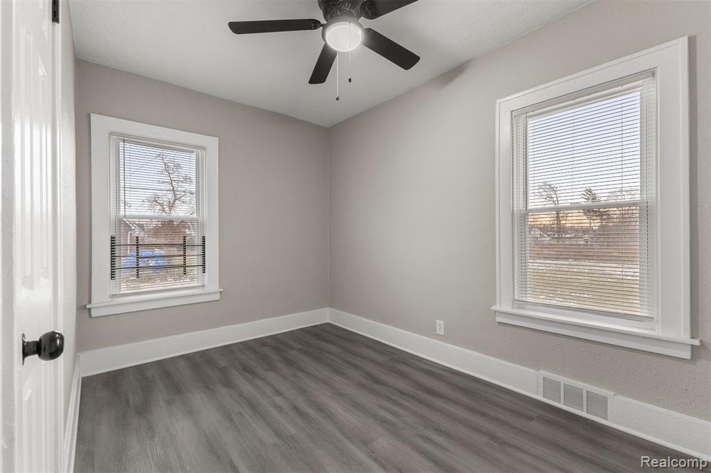 4115 Montgomery Street Property Photo 47