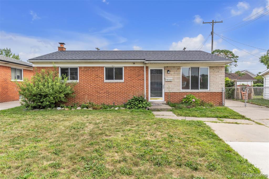 18260 Spring Court Property Photo 3