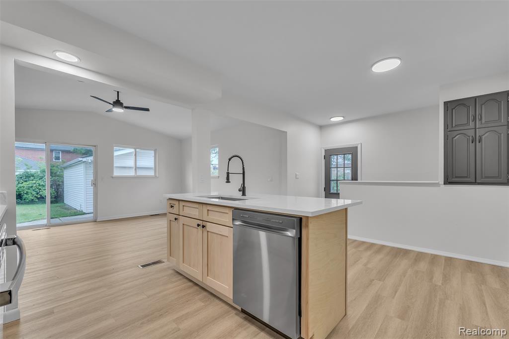 18260 Spring Court Property Photo 10