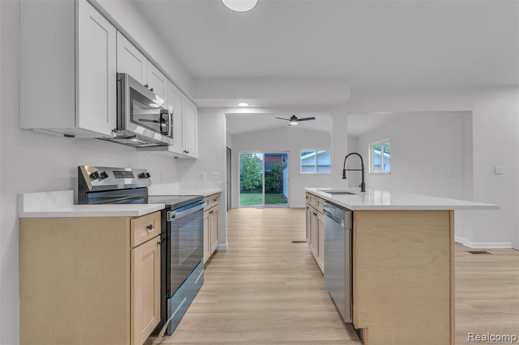 18260 Spring Court Property Photo 12