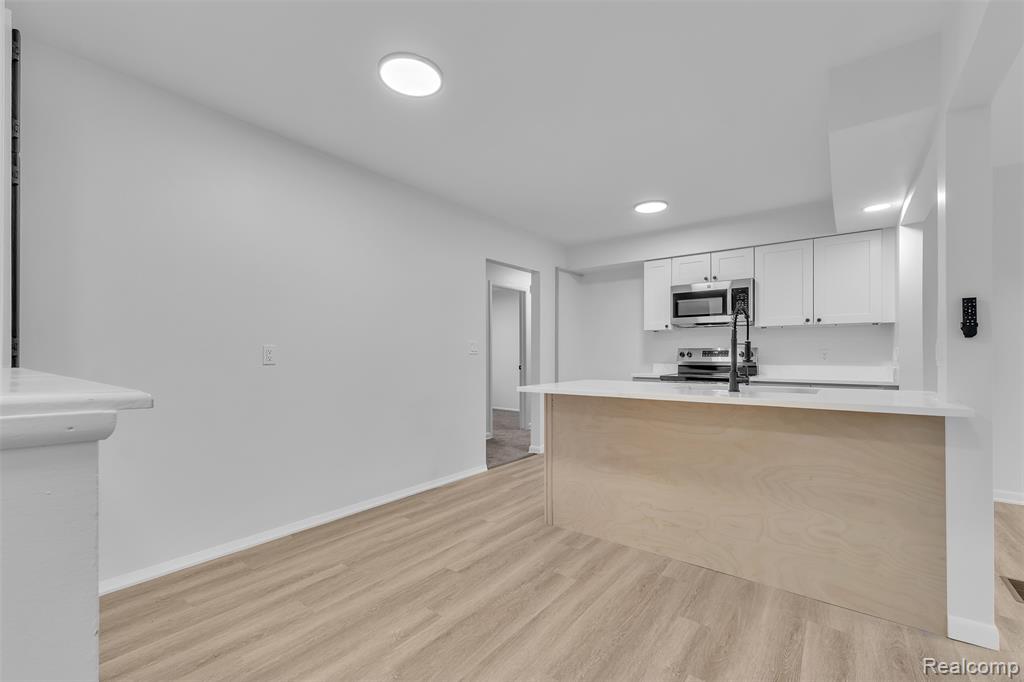18260 Spring Court Property Photo 16