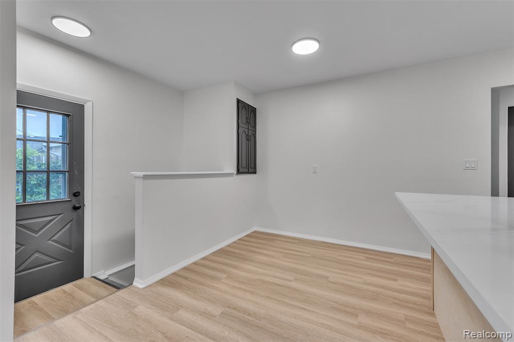 18260 Spring Court Property Photo 18