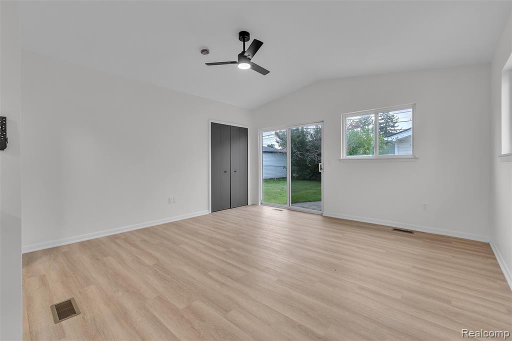 18260 Spring Court Property Photo 19