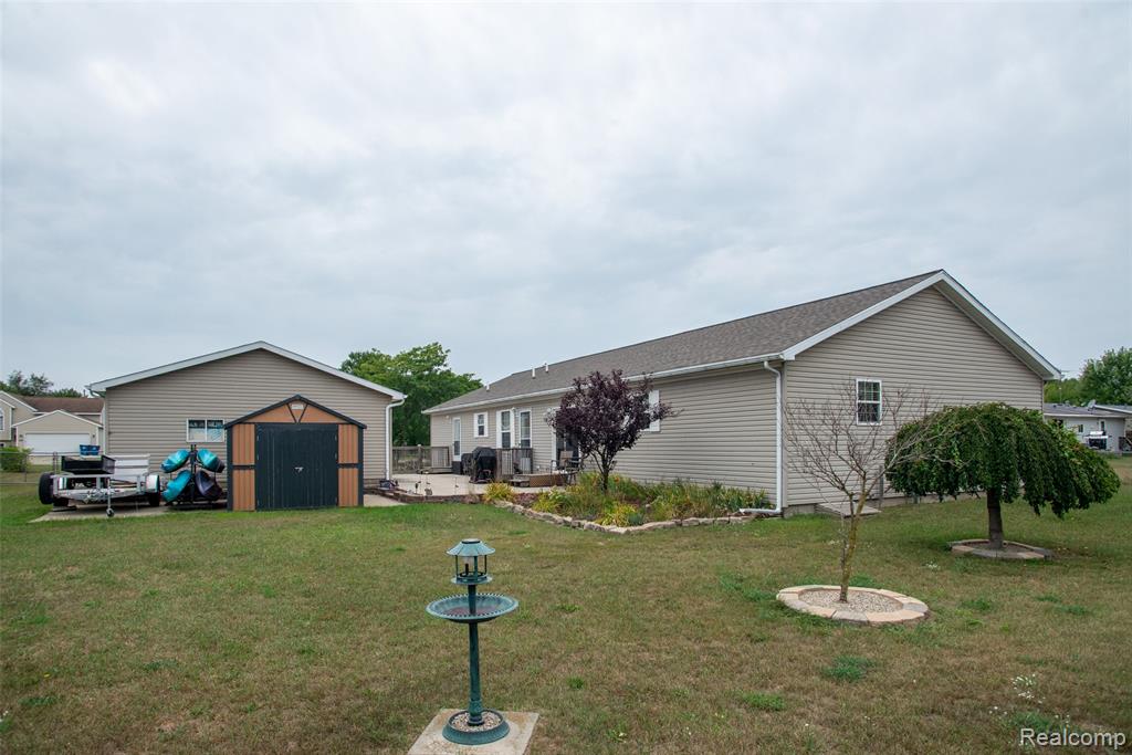 661 Locust Street Property Photo 35