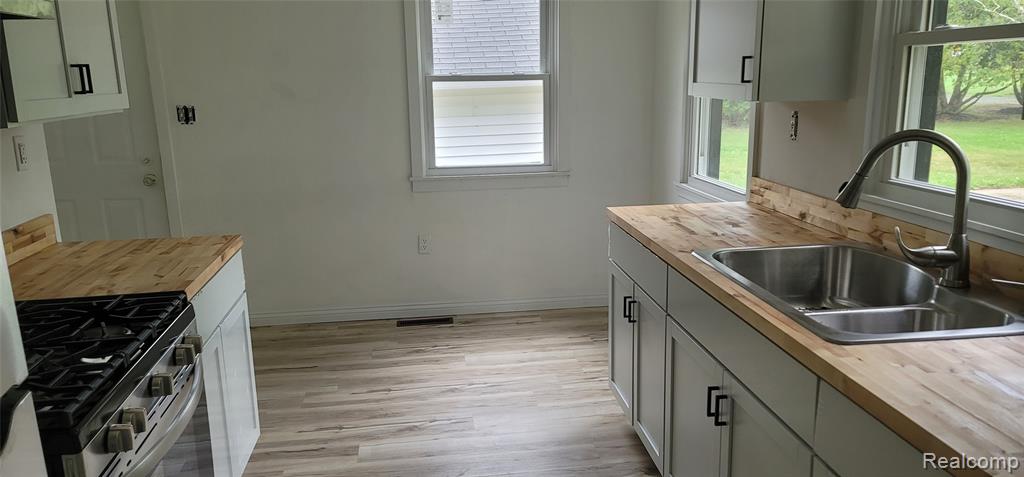 3794 Lippincott Property Photo 5