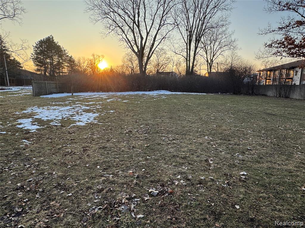 28819 Lahser Road Property Photo 1