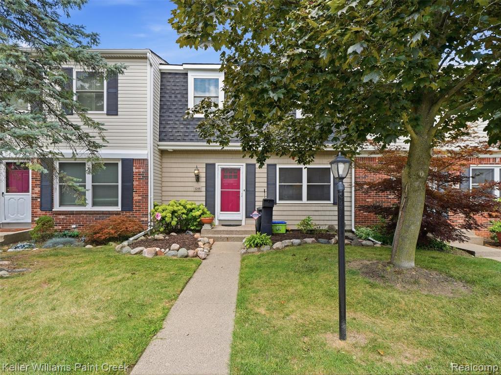 1208 Lear Court Property Photo 1