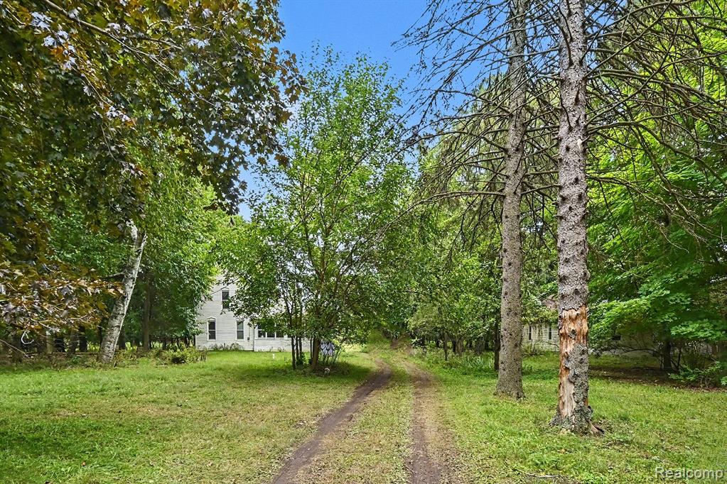8145 Beardslee Road Property Photo 13