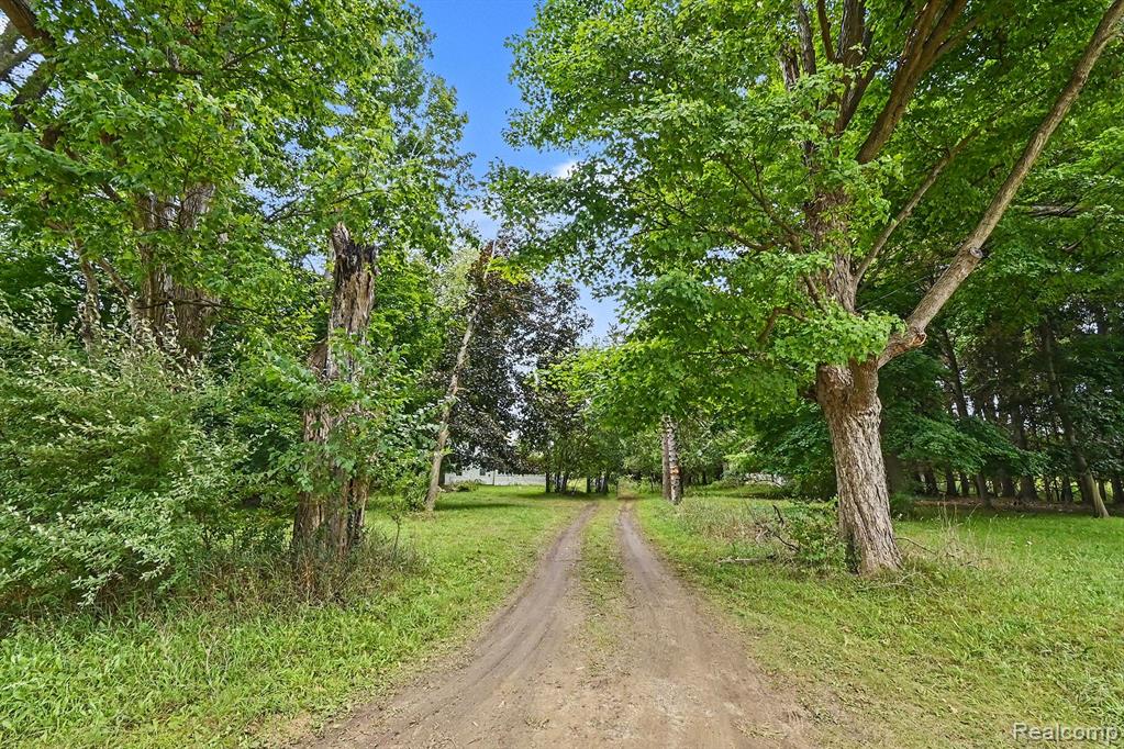 8145 Beardslee Road Property Photo 14