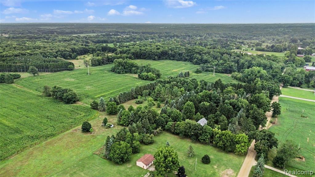 8145 Beardslee Road Property Photo 21