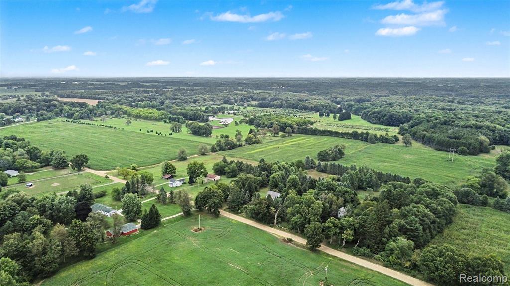 8145 Beardslee Road Property Photo 25
