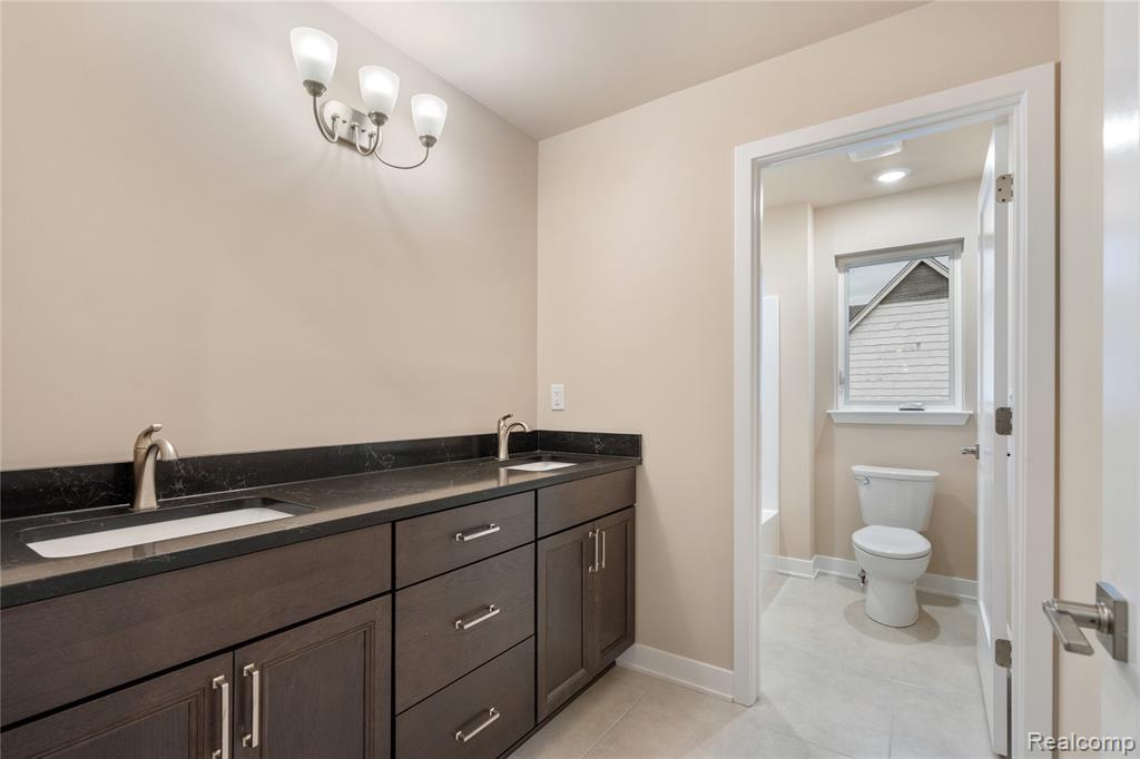 8894 Marquette Drive Property Photo 29