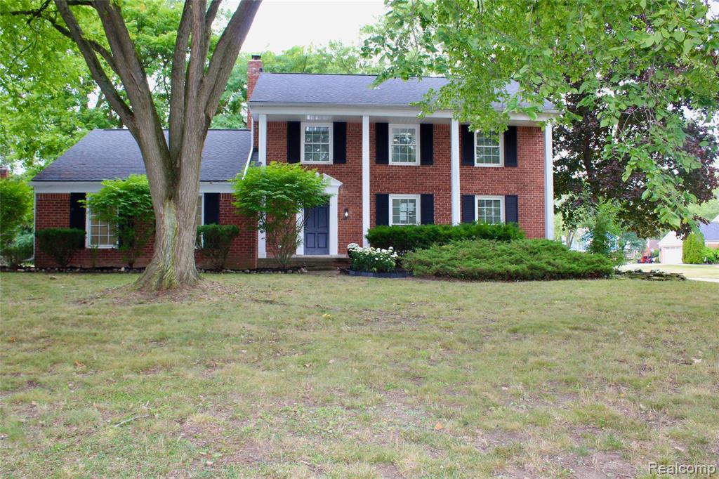 5620 Old Carriage Lane Property Photo 1