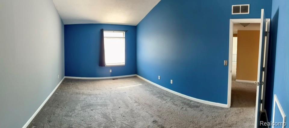 389 Neptune Drive Property Photo 11