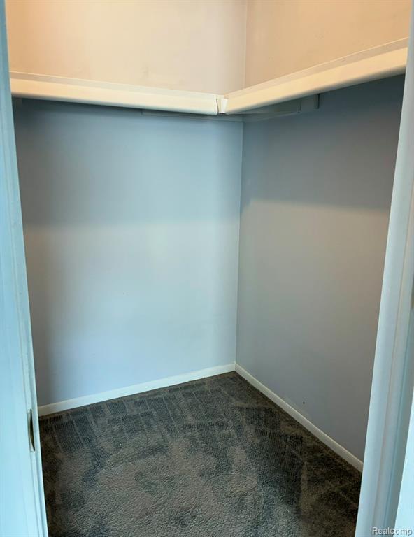 389 Neptune Drive Property Photo 13