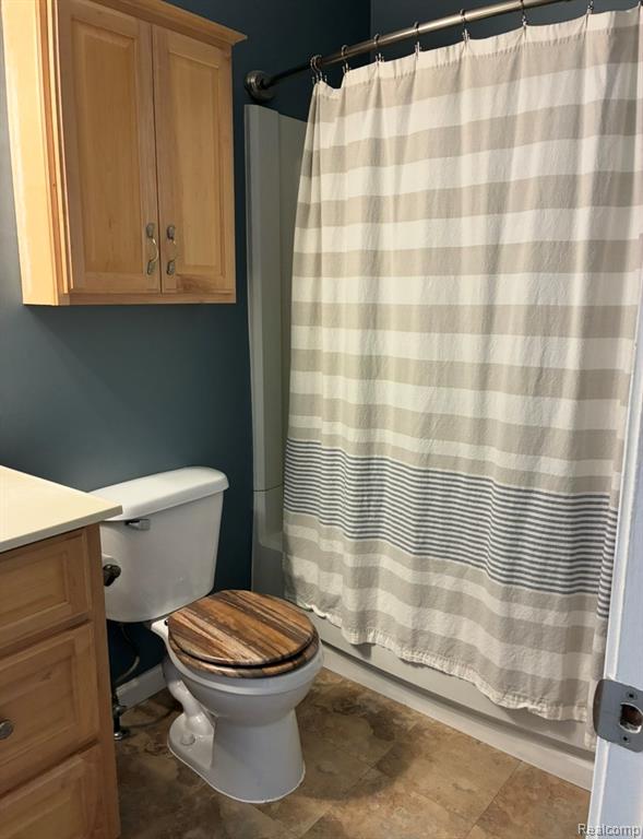 389 Neptune Drive Property Photo 16