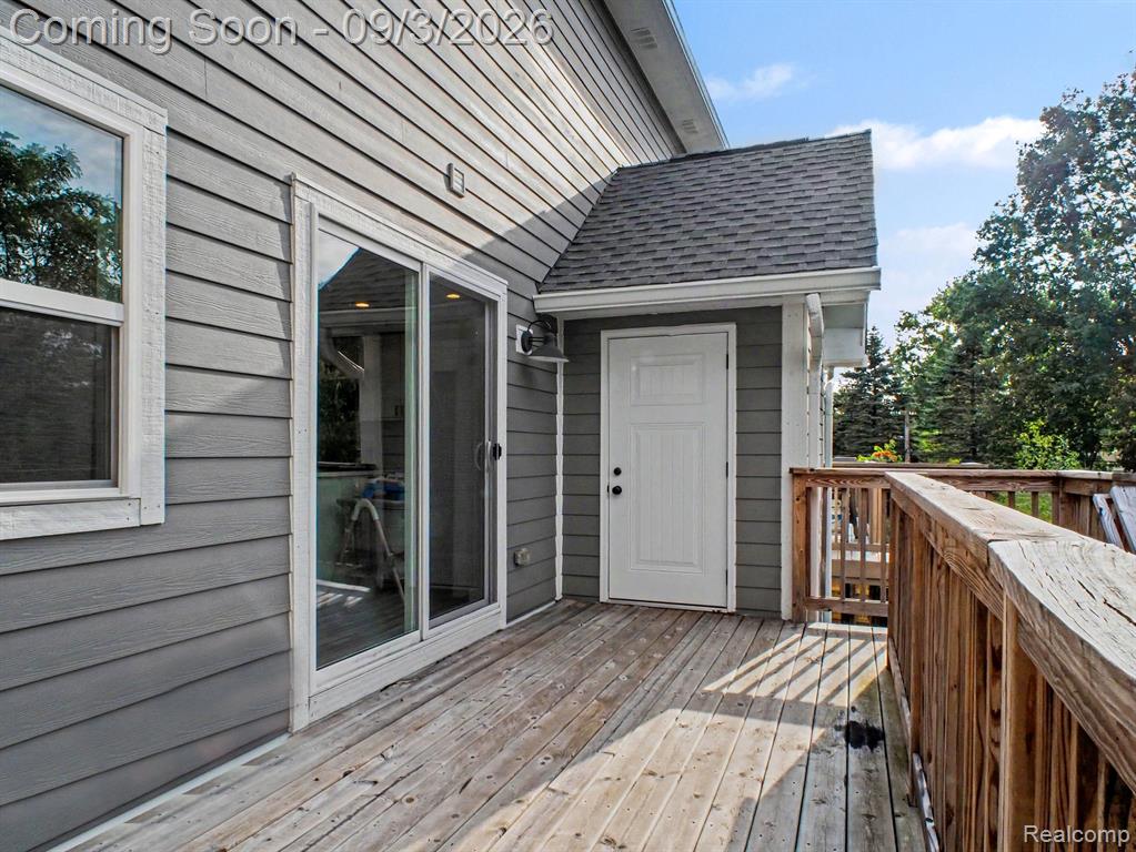 204 Oakwood Street Property Photo 8