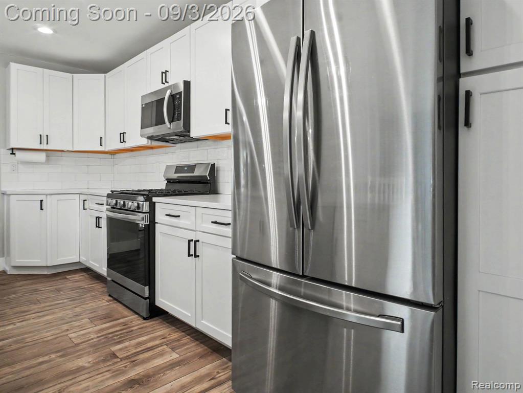 204 Oakwood Street Property Photo 13