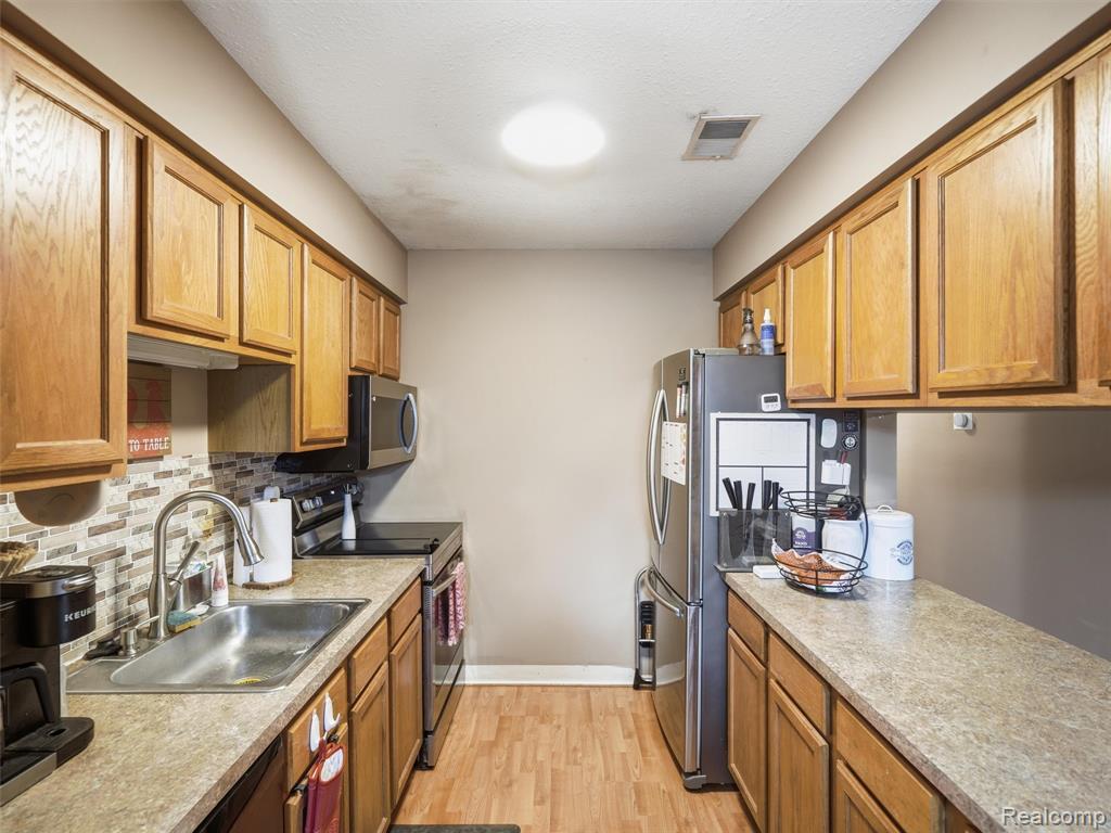 45849 Wildrye Court Property Photo 10
