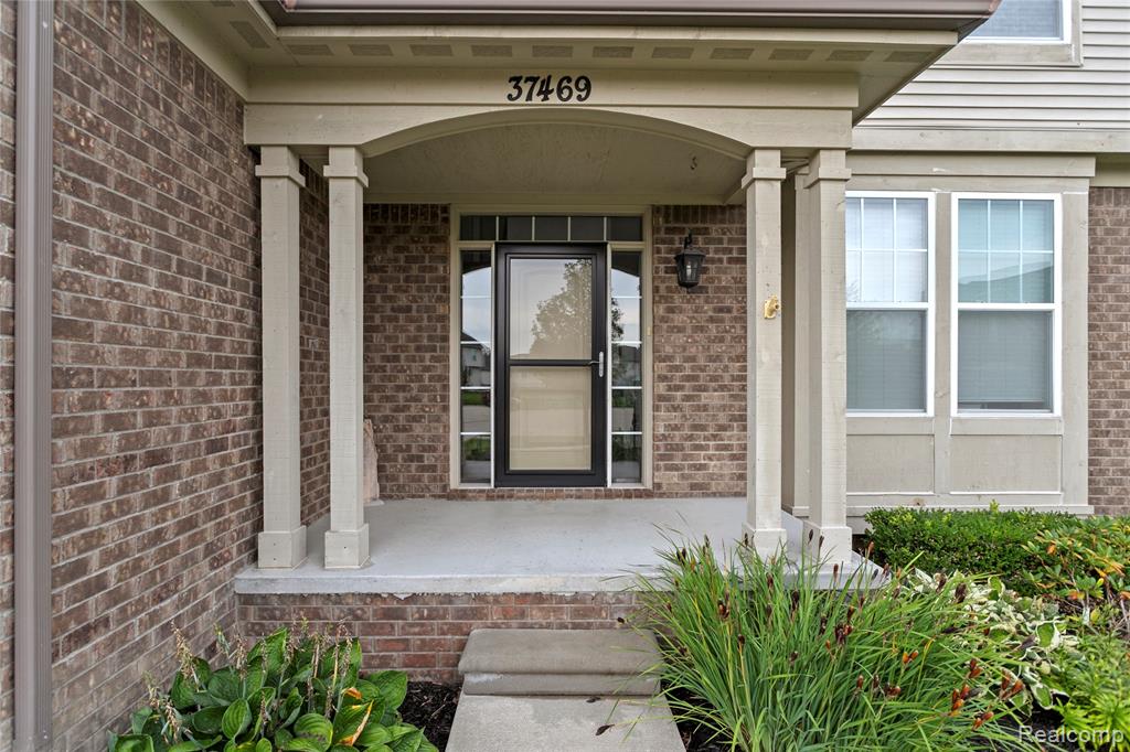37469 Karen Ann Court Property Photo 6
