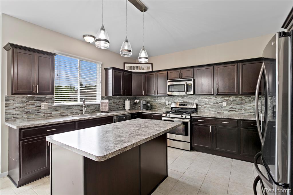 37469 Karen Ann Court Property Photo 20